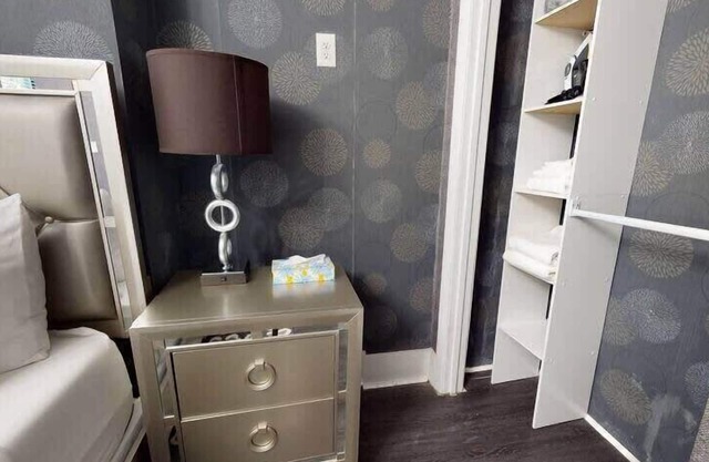 Hip and Chic Studio Awaits Your Stay!