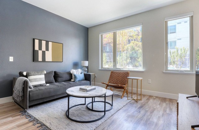 Hip Mountain View 2BR w/Gym & Spa, nr Tech Companies, by Blueground