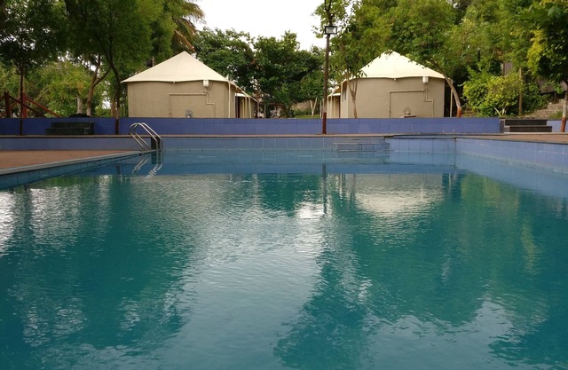Hiranya Resorts