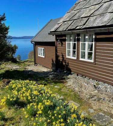 Historic Farm With Sea View Over Bjørnefjorden