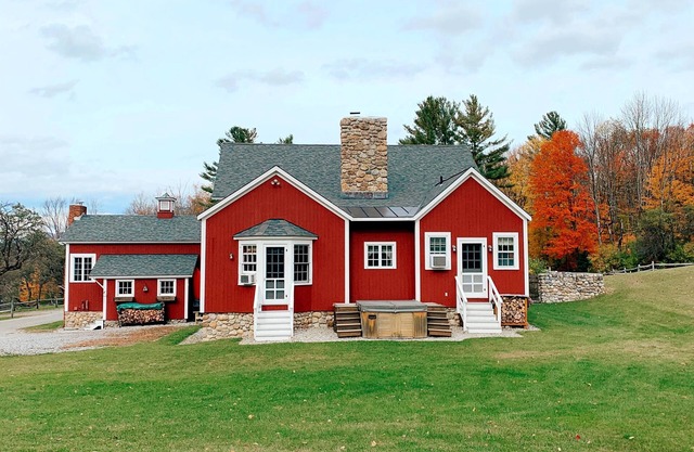 Historic Renovated Barn at Boorn Brook Farm - Manchester Vermont