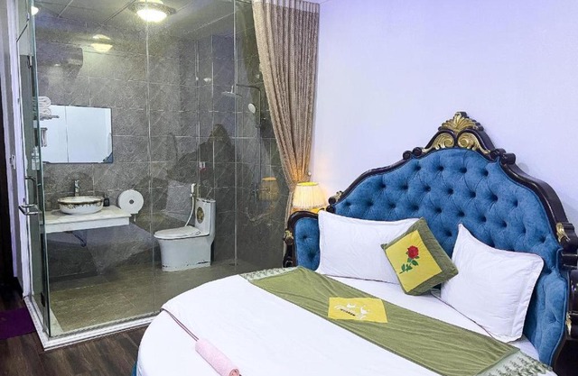 Hoàng gia Hotel - Đông Trù HN - by BAY LUXURY