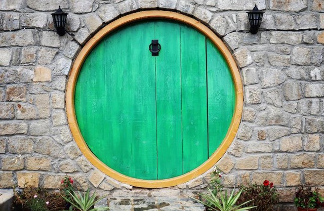 Hobbit House Bir