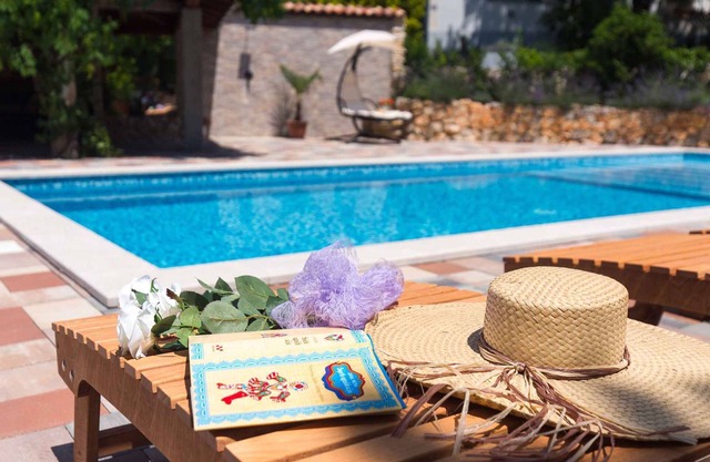 Holiday apartment with outdoor swimming pool