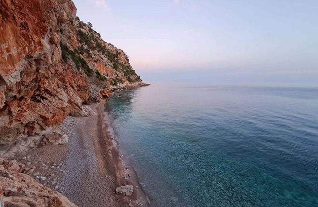 Holiday apartment with air conditioning and barbecue