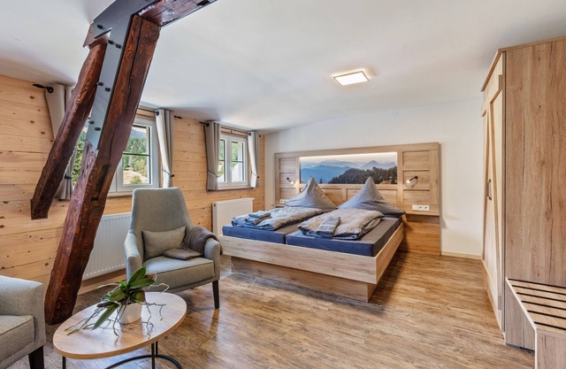 Holiday Apartment '2' with Mountain View and Wi-Fi