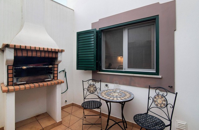 Holiday Apartment "Estrela Do Mar" with Wi-Fi