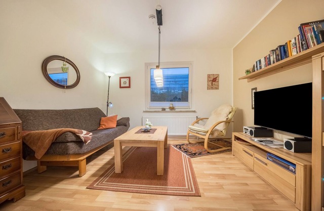 Holiday Apartment 'Gästeapartment Hannover' with Shared Garden and Wi-Fi