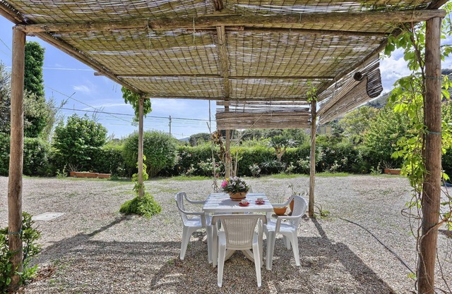Holiday Apartment "Il Giardino Nel Sole Bilo" with Air Conditioning, Garden and Terrace