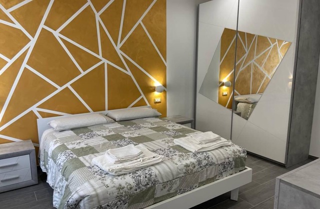 Holiday Apartment "Il Paradiso Holiday" with Private Terrace, A/C & Wi-Fi