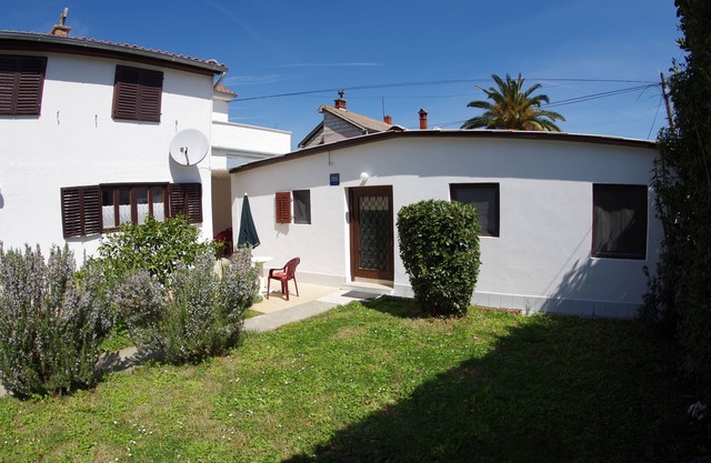 Holiday apartment in Premantura, 500m from the sea, pet friendly