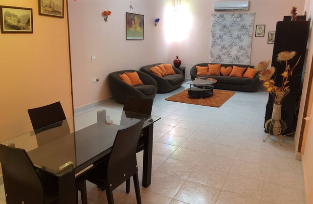 Holiday Apartment Intecontinental Area