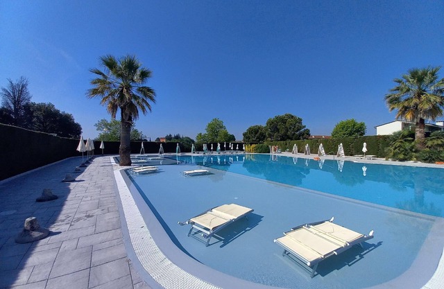 Holiday apartment Lazise for 1 - 6 persons with 2 bedrooms - Holiday apartment