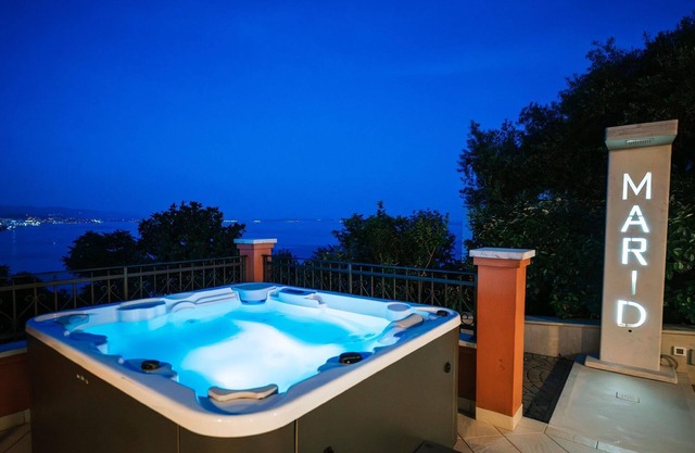 Holiday apartment Opatija for 1 - 6 persons with 3 bedrooms - Holiday house