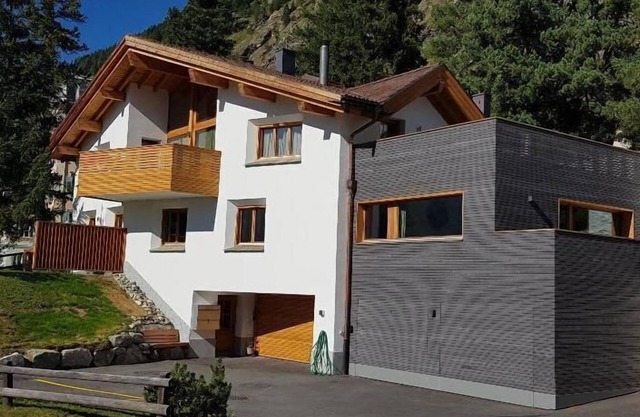 Holiday apartment Pontresina for 1 - 4 persons with 2 bedrooms - Holiday apartment in one or multi-f