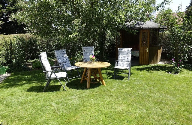 Holiday apartment renovated to a high standard, with a garden, in the beautiful Tannheim