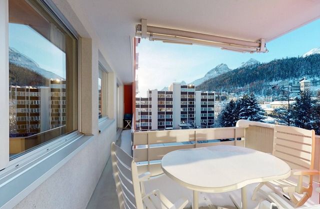 Holiday apartment St. Moritz for 1 - 4 persons with 2 bedrooms - Holiday apartment