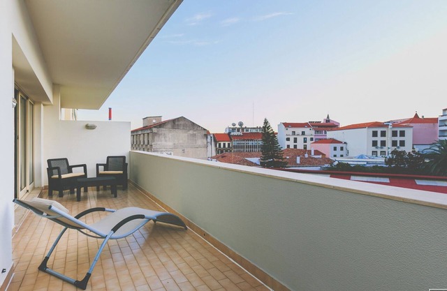 Holiday Apartment "This Is Heaven In Funchal" with Mountain View, Balcony & Wi-Fi
