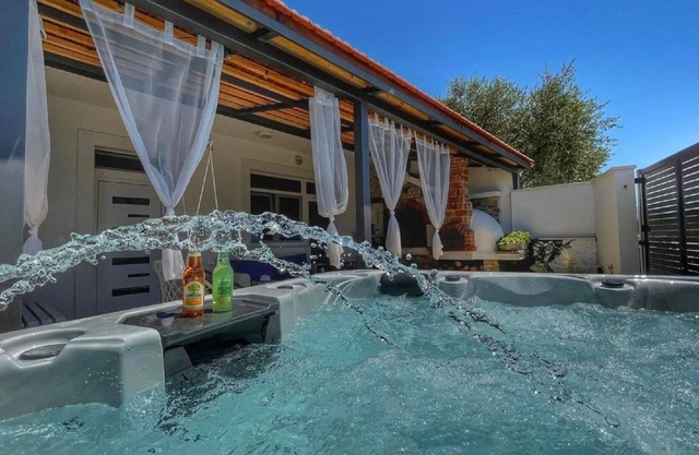 Holiday apartment Tugare for 1 - 4 persons with 1 bedroom - Holiday apartment