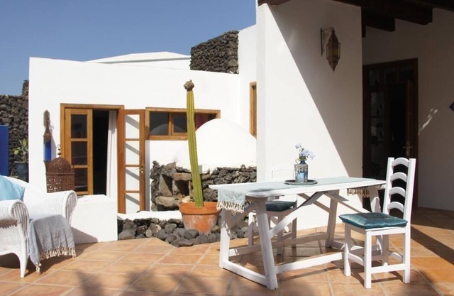 Holiday apartment Uga for 1 - 2 persons with 1 bedroom - Casa Rural