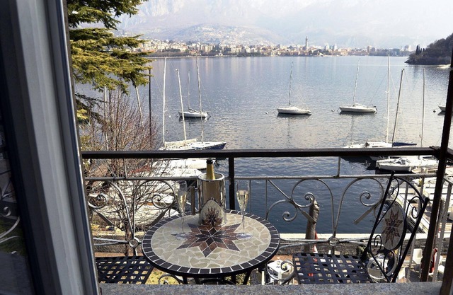 Holiday apartment Valmadrera for 1 - 6 persons with 2 bedrooms - Holiday apartment in one or multi-f