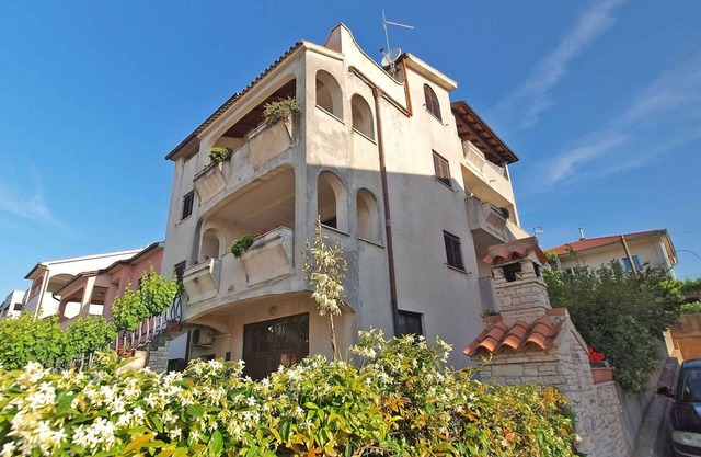 Holiday apartment with air conditioning