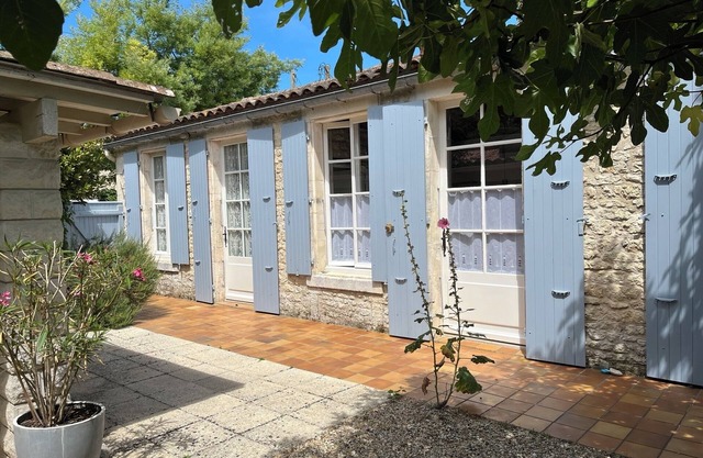 Holiday Home 'Lisière De Forêt De Domino' with Private Terrace and Private Garden