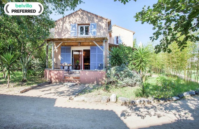 Holiday Home in Corsica by the Sea