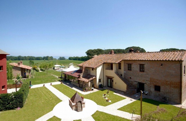 Holiday house Castiglione del Lago for 1 - 8 persons with 2 bedrooms - Holiday house