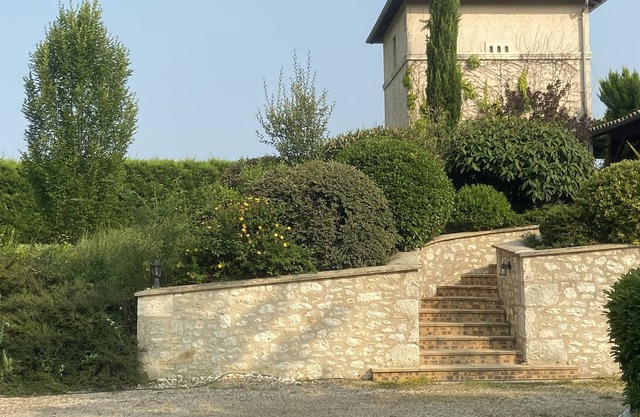 Holiday Home 'Les Treilles De Razac' with Shared Pool, Private Terrace and Wi-Fi