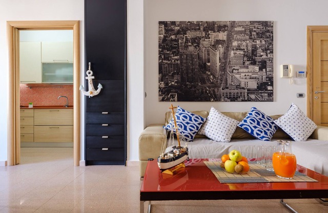 Holiday Home 'Affaccio Sul Mare Luxury Home' with Sea View, Balcony and Wi-Fi