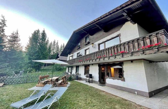 Holiday Home 'Almhaus-Klippitz' with Direct Access to Ski Slopes, Garden & Wi-Fi