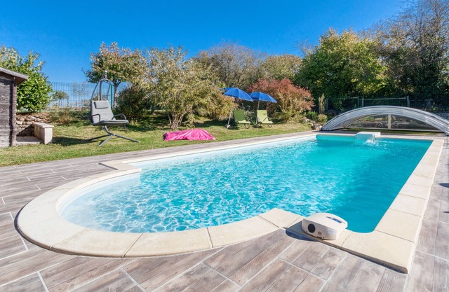 Holiday Home 'Bricabroc' with Shared Pool, Private Terrace and Wi-Fi