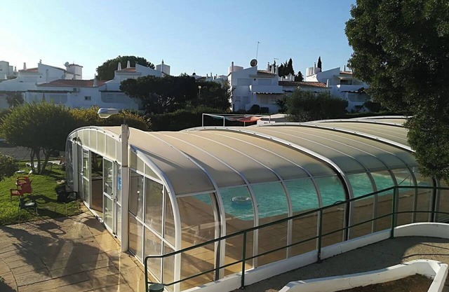 Holiday Home 'Casa Da Rocha' with Shared Pool, Wi-Fi and Air Conditioning