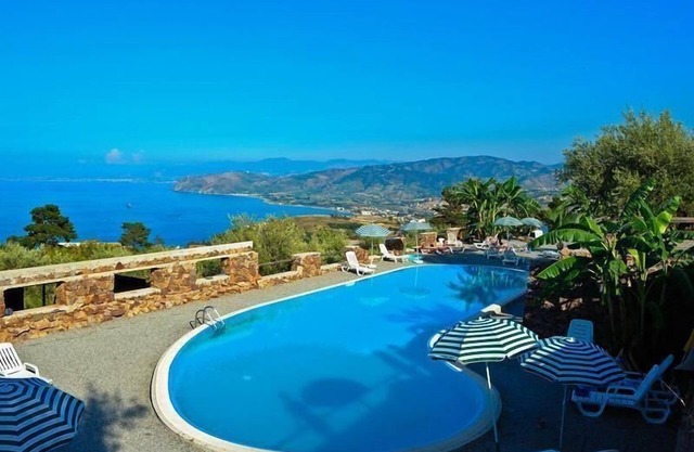 Holiday Home Casetta in Pietra