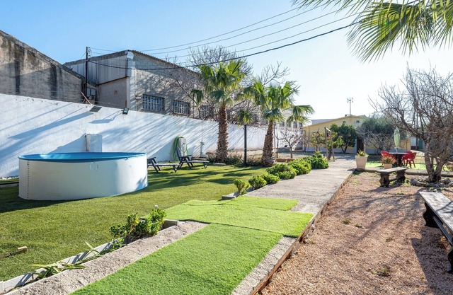 Holiday Home 'Costa Daurada' with Private Terrace, Wi-Fi and Air Conditioning