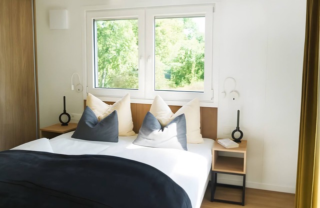 Holiday Home 'Family Getaway – Modern Tiny' with Wi-Fi and Air Conditioning