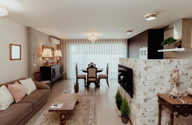 Holiday Home 'Fonte Do Pinheiro Boutique' with Mountain View, Wi-Fi and Air Conditioning