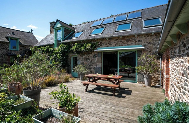 Holiday Home 'Gîte à 3 min en voiture de la plage & 20 min à pied' with Private Terrace