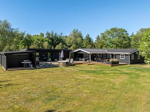 Holiday Home Gudni - 200m to the inlet by Interhome