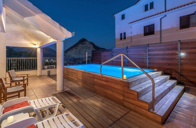 Holiday home Harmony with private heated pool