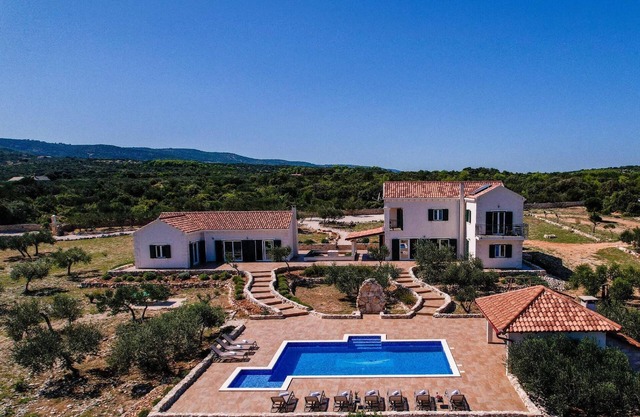 Holiday home in Pučišća with private pool