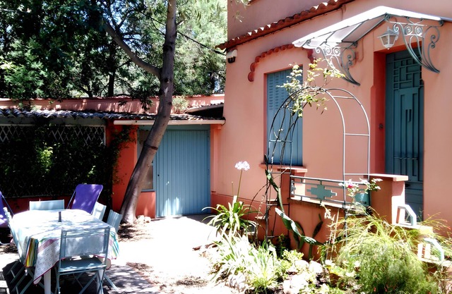 Holiday Home 'Jonquille' with Mountain View, Private Terrace and Wi-Fi