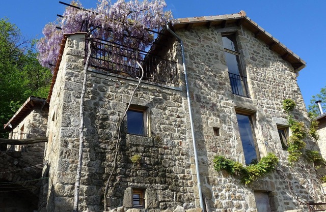 Holiday home "Les Glycines