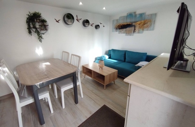 Holiday Home 'Petit Gîte Bleu' with Wi-Fi