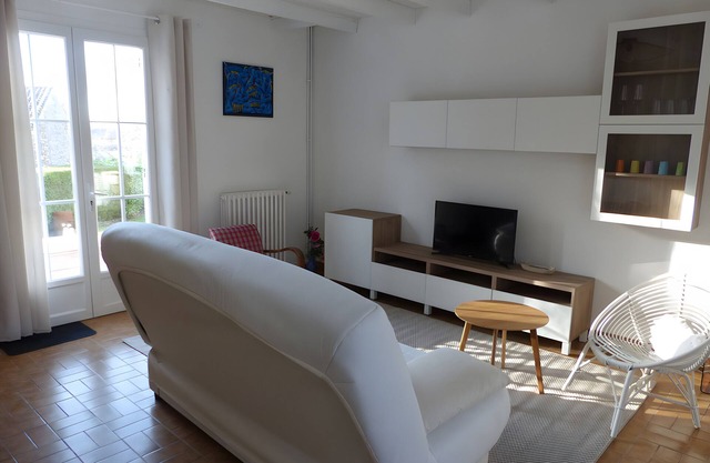 Holiday Home 'Rénovée - Le 36' with Private Terrace, Private Garden and Wi-Fi