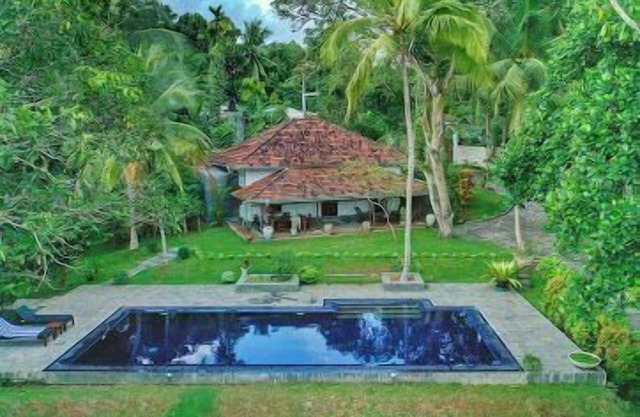 Holiday home "Villa Godahena" with infinity pool