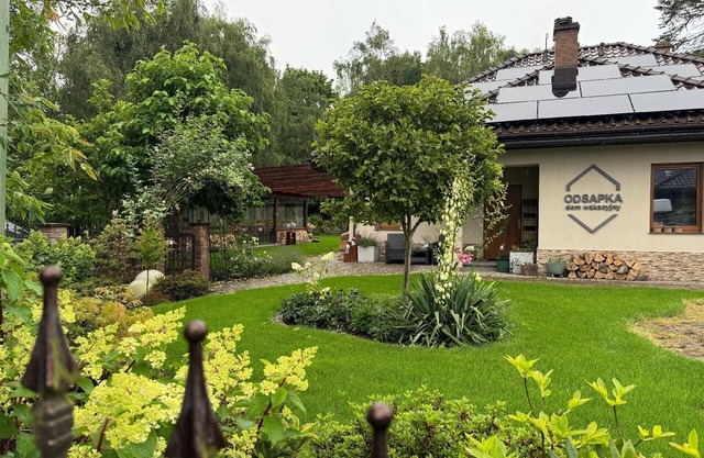 Holiday home with water view