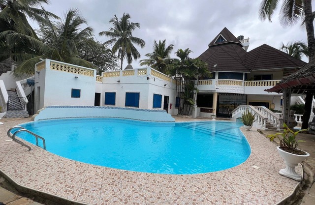 Holiday house Diani Beach for 1 - 8 persons with 4 bedrooms - Holiday house