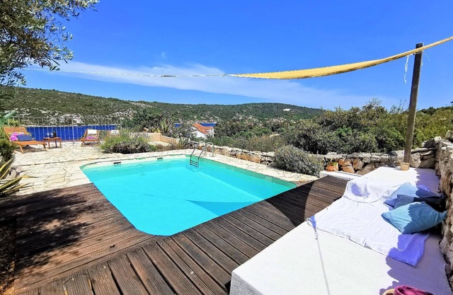 Holiday house Drvenik Veliki for 1 - 8 persons with 3 bedrooms - Holiday house